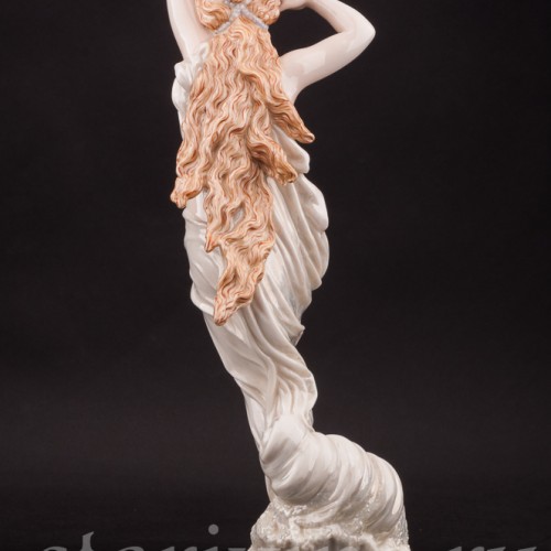 Фарфоровая статуэтка девушки Афродита, Royal Worcester, Великобритания, 1860-70 гг.