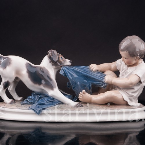 Фигурка из фарфора Мальчик и терьер, Dahl Jensen, Дания, 1920-80 гг.