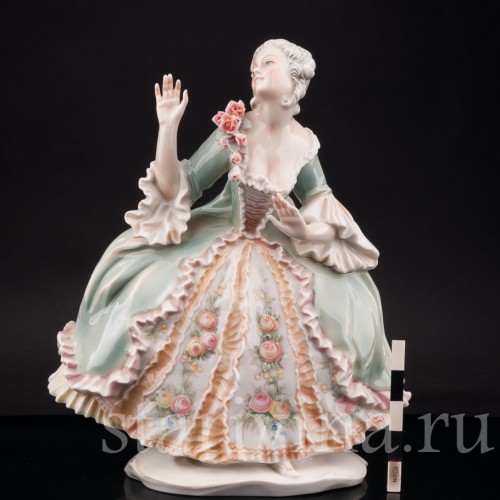 Статуэтка из фарфора Дама в зелёном платье, украшенном розами, Karl Ens, Германия, 1920-30 гг.