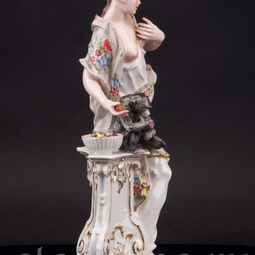 Фарфоровая статуэтка Девушка с обезьяной, Samson, Франция, 19 в.