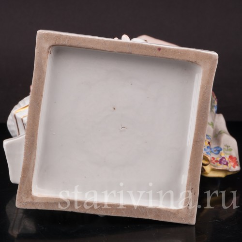 Фарфоровая статуэтка Девушка с обезьяной, Samson, Франция, 19 в.