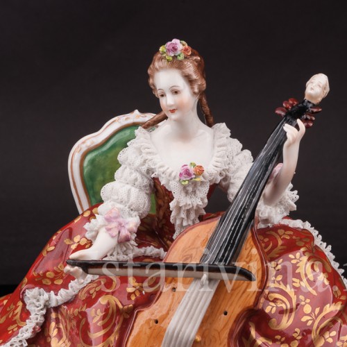 Фарфоровая статуэтка Дама с виолончелью, кружевная, Volkstedt, Германия, нач. 20 в.
