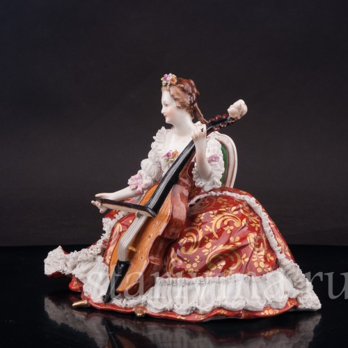Фарфоровая статуэтка Дама с виолончелью, кружевная, Volkstedt, Германия, нач. 20 в.
