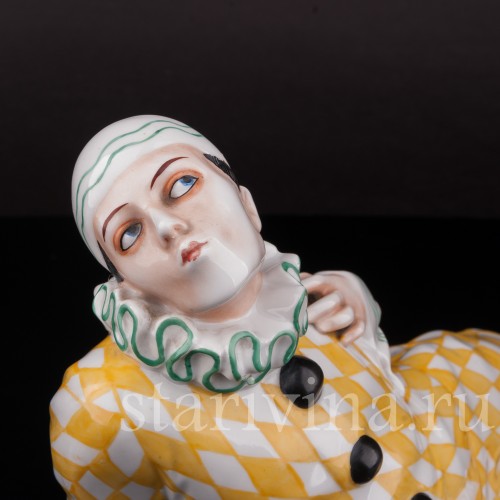 Фарфоровая статуэтка Влюблённый Пьеро, Goebel, Германия, пер. пол. 20 в.