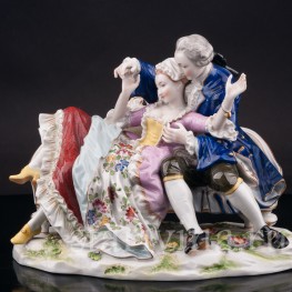 Композиция из фарфора Влюбленная пара, Volkstedt, Германия, 1915-36 гг.