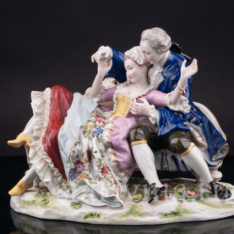 Композиция из фарфора Влюбленная пара, Volkstedt, Германия, 1915-36 гг.