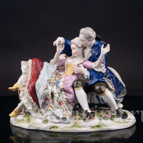 Композиция из фарфора Влюбленная пара, Volkstedt, Германия, 1915-36 гг.