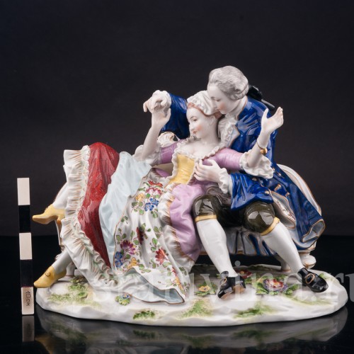 Композиция из фарфора Влюбленная пара, Volkstedt, Германия, 1915-36 гг.