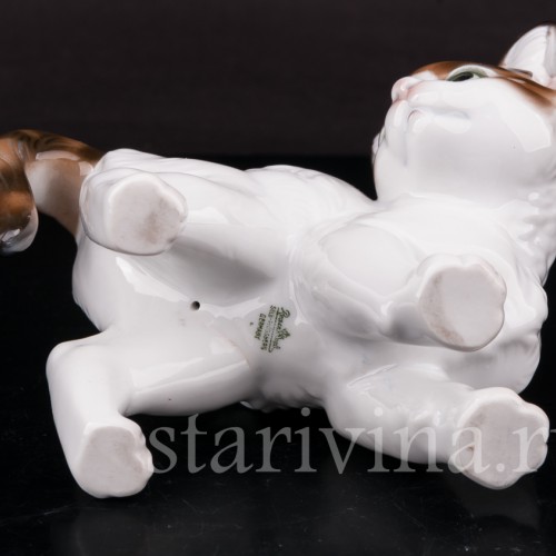 Фарфоровая фигурка Котёнок с выгнутой спинкой, Rosenthal, Германия, 1954 год.