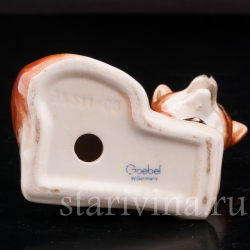 Статуэтка из фарфора Сидящий лисенок, Goebel, Германия, вт. пол. 20 в.