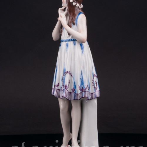 Фигурка из фарфора Сладкие грёзы, E. A. Muller, Германия, 1890-1927 гг.