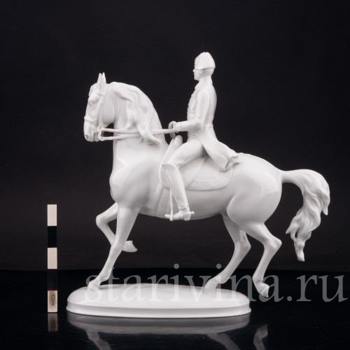 Фарфоровая статуэтка Рысь, испанская школа верховой езды, Augarten, Австрия, сер. 20 в.