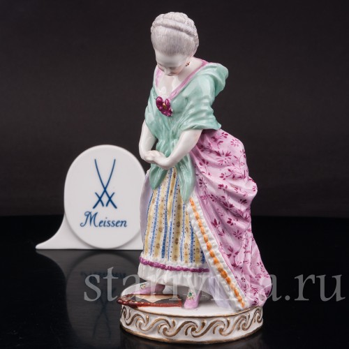 Фигурка из фарфора Девочка и разбитое зеркало, Meissen, Германия, сер. 19 - нач. 20 вв.