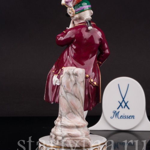 Фигурка из фарфора Смеющийся мальчик, Meissen, Германия, сер. 19 - нач. 20 вв.