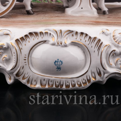 Композиция из фарфора Карета с четверкой лошадей, Sitzendorf, Германия, сер. 20 в.