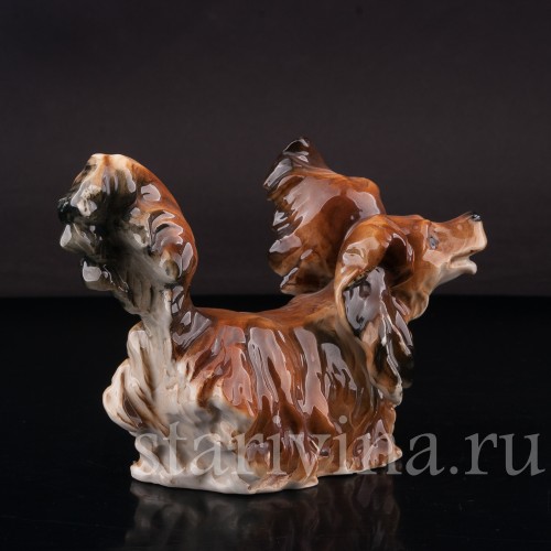 Статуэтка собаки из фарфора Бегущая длинношерстная такса, Германия, сер. 20 в.