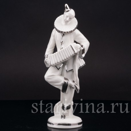 Фарфоровая фигурка Пьеро с гармошкой, Bourgeois Gara Pichard & Cie, Германия, 1920-е гг.