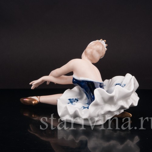 Фарфоровая статуэтка балерины Балерина Лебедь, Wallendorf, Германия, вт. пол. 20 в.