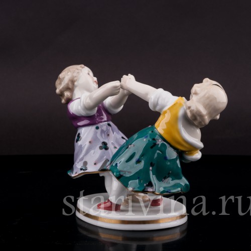 Фигурка из фарфора Играющие девочки, Karl Ens, Германия, 1920-30 гг.