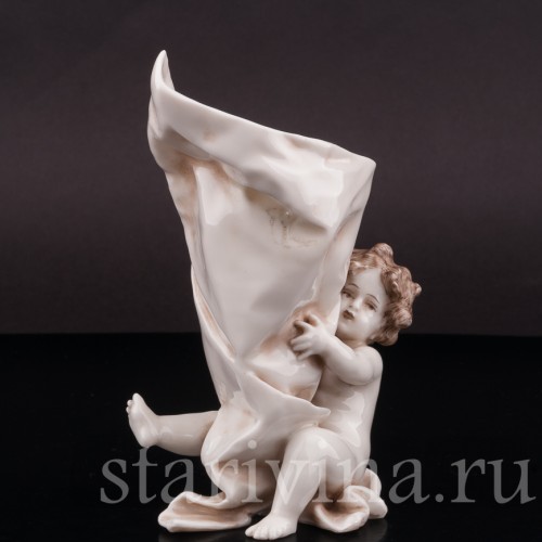 Фарфоровая фигурка Путти с кульком, Dressel, Kister & Cie, Германия, нач. 20 в.