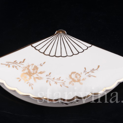 Шкатулка-веер из фарфора Золотые розы, Limoges, Франция, вт. пол. 20 в.