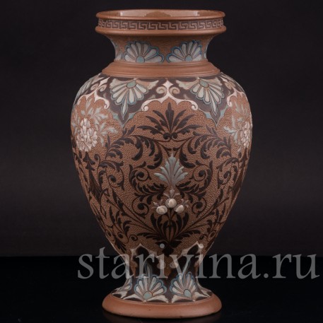 Декоративная ваза из красной керамики, Royal Doulton, Великобритания, 1882 г.