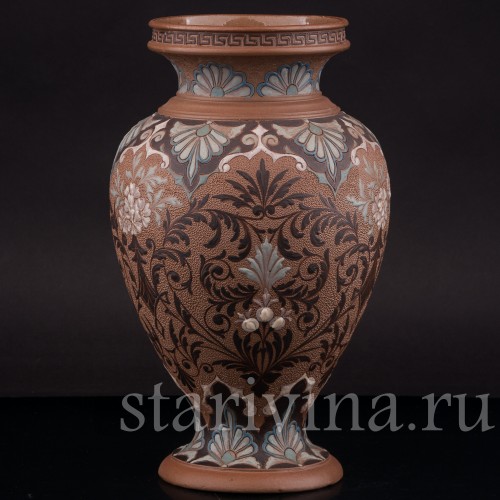 Декоративная ваза из красной керамики, Royal Doulton, Великобритания, 1882 г.