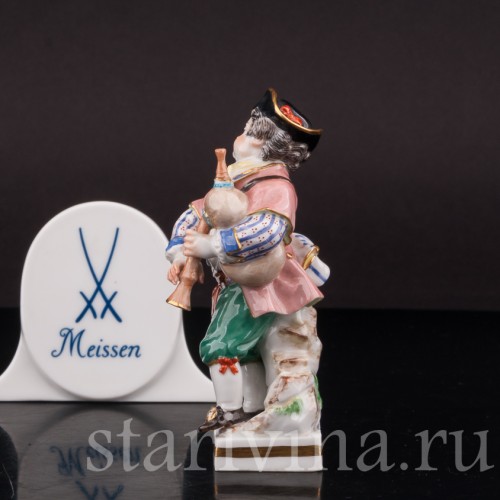 Фигурка из фарфора Мальчик с волынкой, Meissen, Германия, 1961 г.
