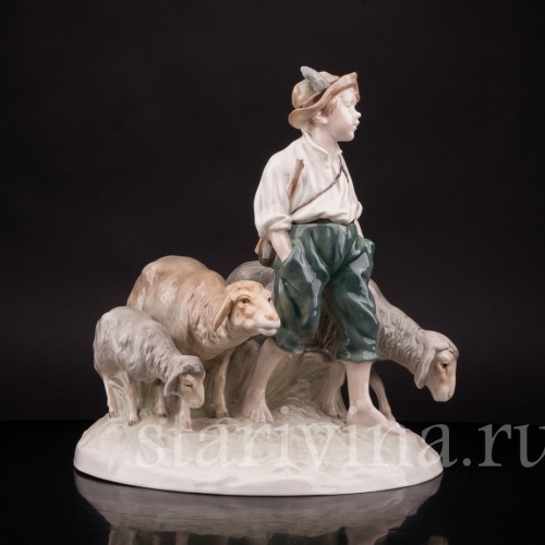 Композиция из фарфора Пастушок с овцами, Von Schierholz, Германия, 1930 гг.