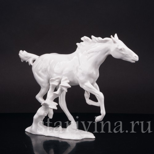 Статуэтка из фарфора Бегущая лошадь, Alka Kaiser, Германия, 1960-67 гг.
