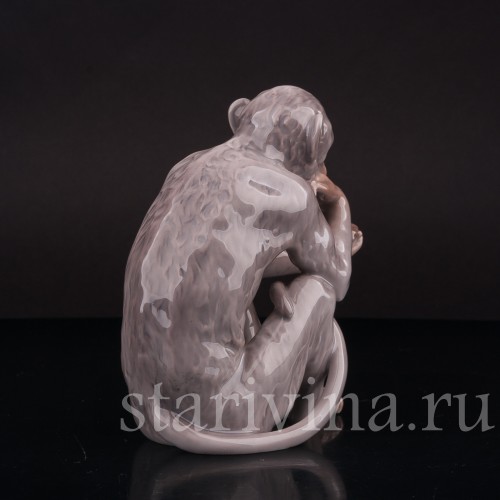 Фарфоровая фигурка "Философ", обезьяна с черепашкой, Bing & Grondahl, Дания, 1948-52 гг.
