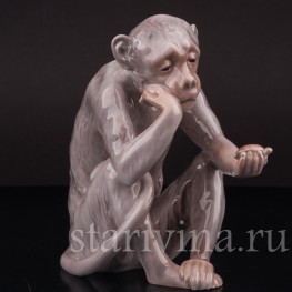 Фарфоровая фигурка "Философ", обезьяна с черепашкой, Bing & Grondahl, Дания, 1948-52 гг.