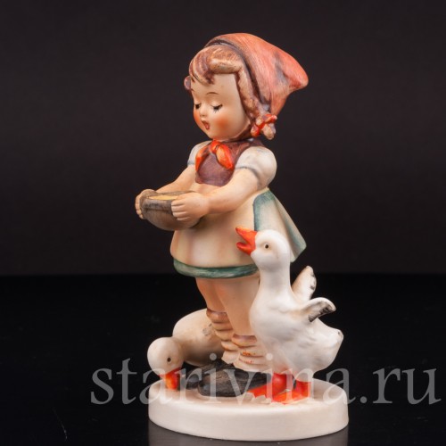 Фарфоровая фигурка Девочка с гусями, Goebel, Германия, 1960-63 гг.