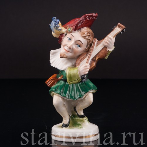 Фигурка из фарфора Музыкант-горбун со скрипкой, Scheibe-Alsbach, Германия, пер. пол. 20 века.