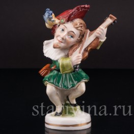 Фигурка из фарфора Музыкант-горбун со скрипкой, Scheibe-Alsbach, Германия, пер. пол. 20 века.
