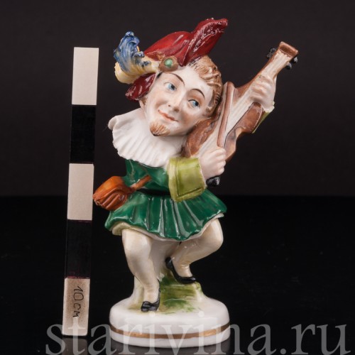 Фигурка из фарфора Музыкант со скрипкой, Scheibe-Alsbach, Германия, пер. пол. 20 века.