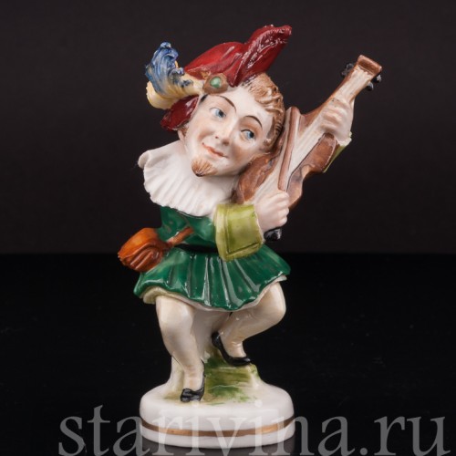 Фигурка из фарфора Музыкант со скрипкой, Scheibe-Alsbach, Германия, пер. пол. 20 века.