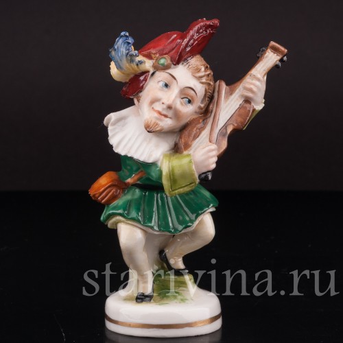 Фигурка из фарфора Музыкант со скрипкой, Scheibe-Alsbach, Германия, пер. пол. 20 века.