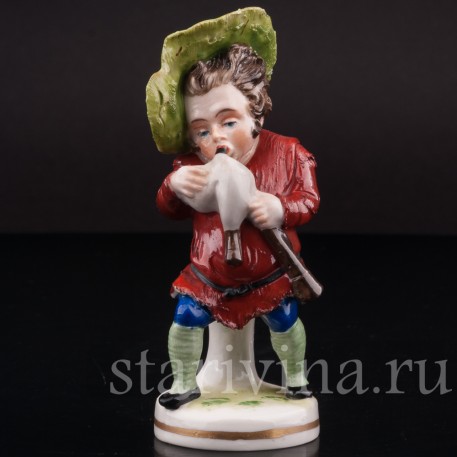 Фигурка из фарфора Музыкант-горбун с волынкой, Scheibe-Alsbach, Германия, нач. 20 в.