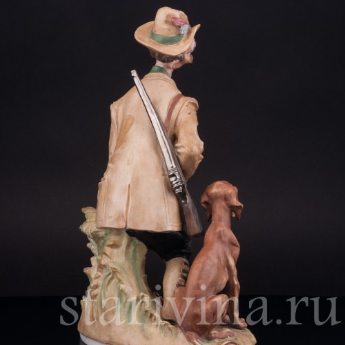 Композиция из фарфора Охотник и курица, Capodimonte, Италия, вт. пол. 20 в.