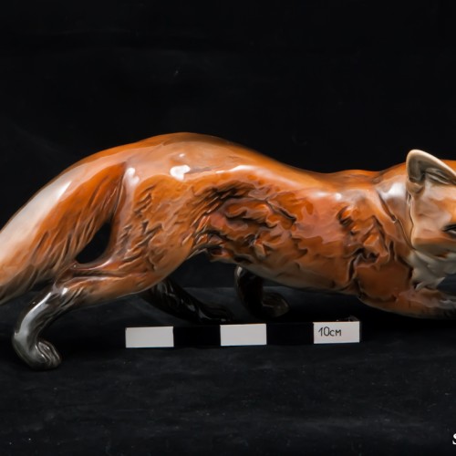 Крадущаяся лиса, Goebel, Германия