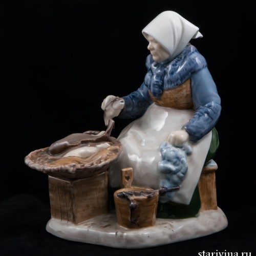 Торговка рыбой, Bing & Grondahl, Дания, 1970 гг