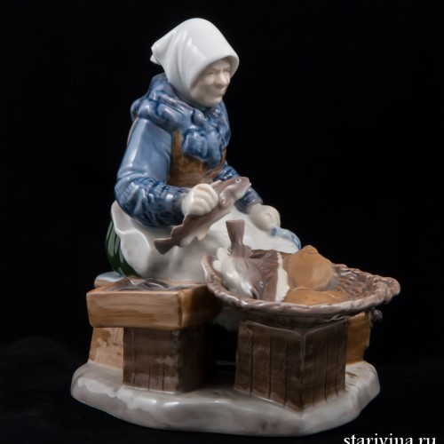 Торговка рыбой, Bing & Grondahl, Дания, 1970 гг