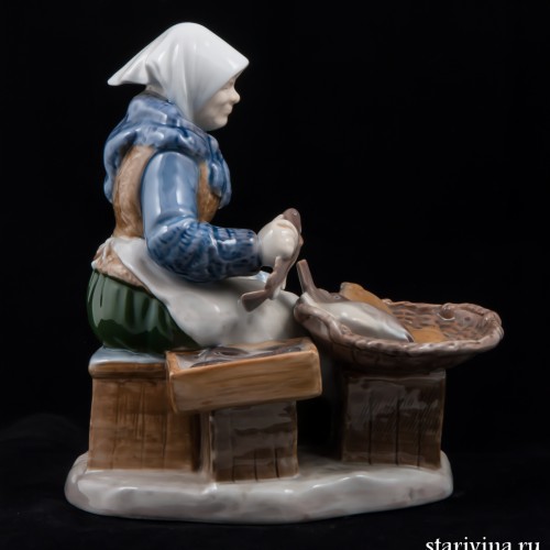 Торговка рыбой, Bing & Grondahl, Дания, 1970 гг