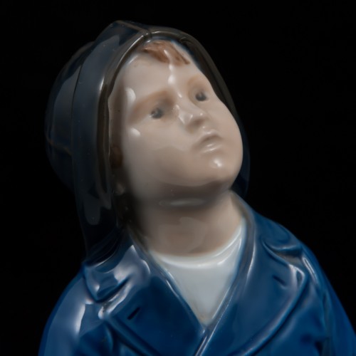 Мальчик с зонтиком, Royal Copenhagen, Дания