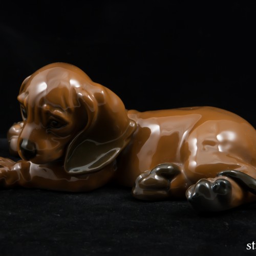 Лежащий щенок таксы, редкий, Rosenthal, Германия, 1970 гг