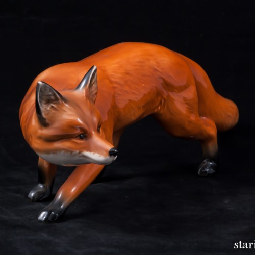 Крадущаяся лиса, Sylvac, Великобритания