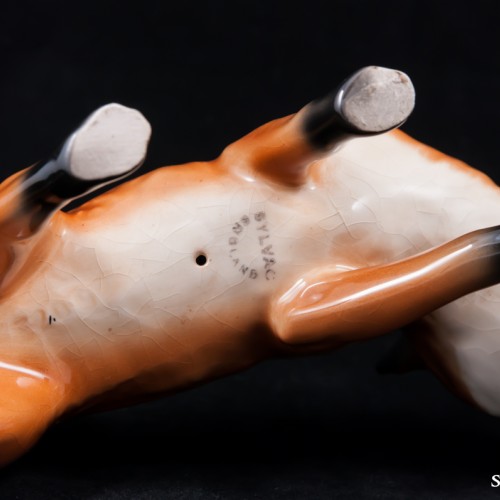 Крадущаяся лиса, Sylvac, Великобритания