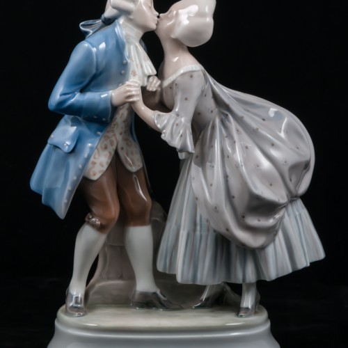 Романтическая пара в стиле рококо, Royal Copenhagen, Дания
