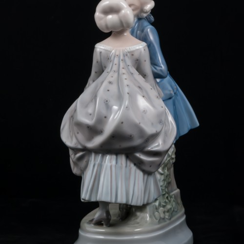 Романтическая пара в стиле рококо, Royal Copenhagen, Дания